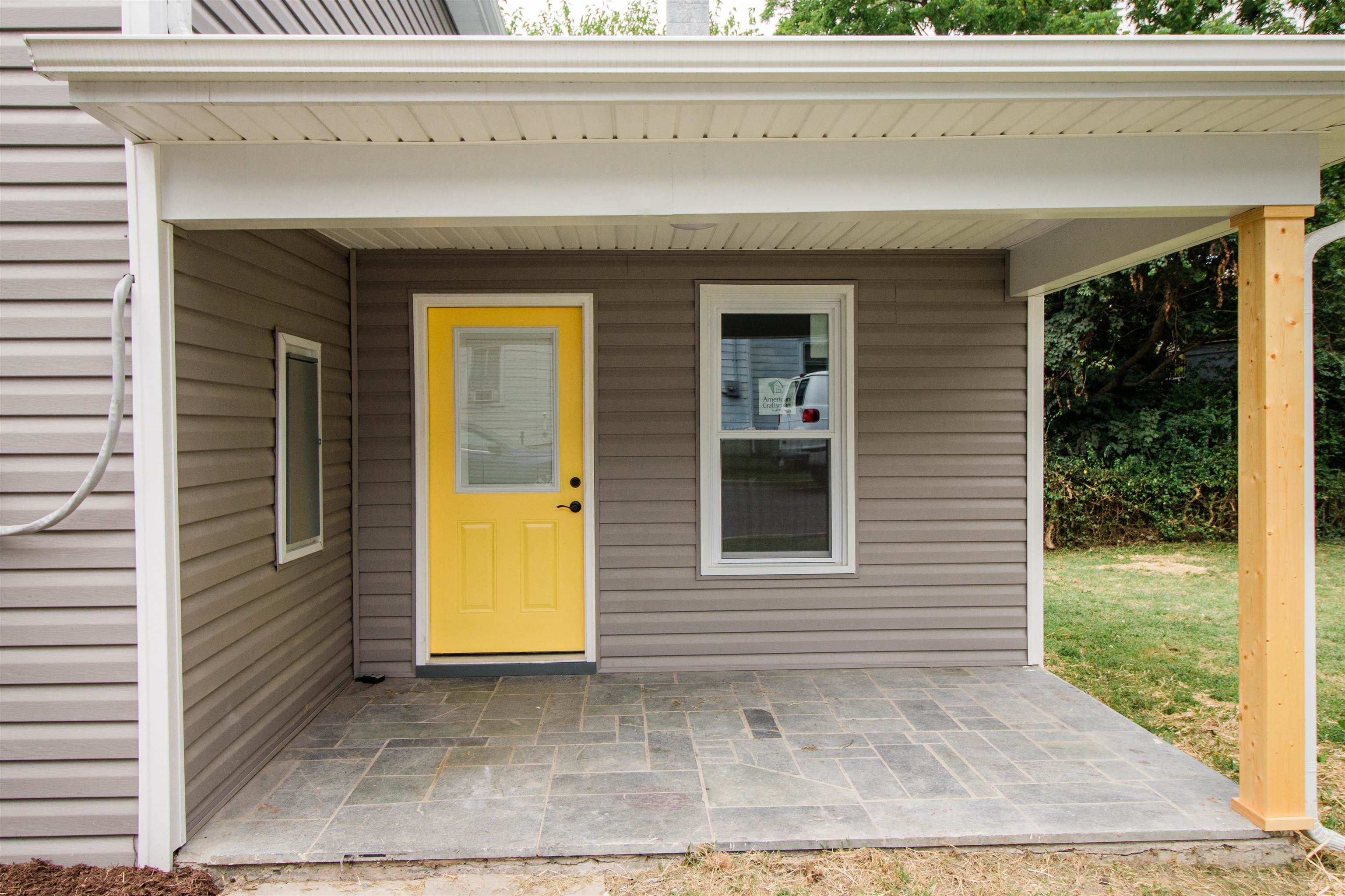 302 W BRUCE ST, HARRISONBURG, Virginia 22801, 3 Bedrooms Bedrooms, ,2 BathroomsBathrooms,Residential,302 W BRUCE ST,668301 MLS # 668301