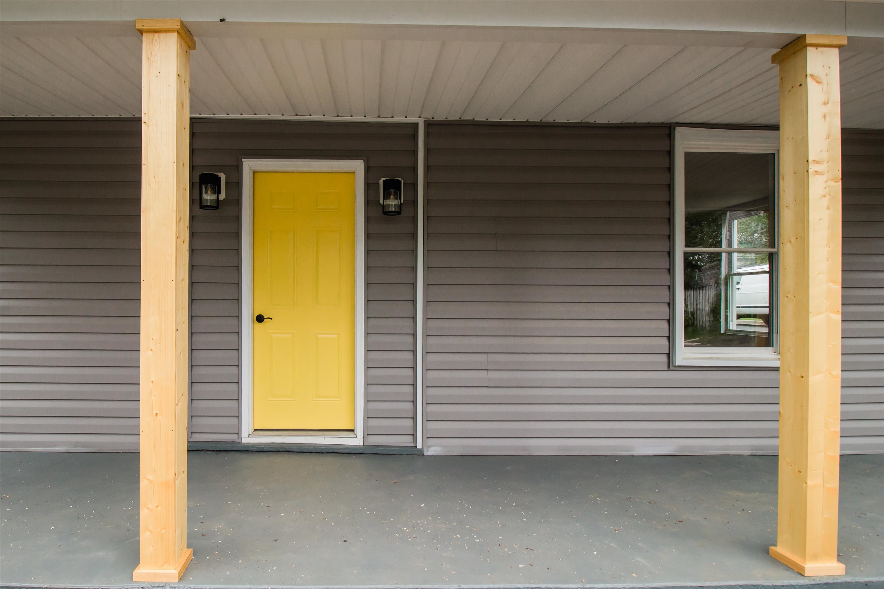 302 W BRUCE ST, HARRISONBURG, Virginia 22801, 3 Bedrooms Bedrooms, ,2 BathroomsBathrooms,Residential,302 W BRUCE ST,668301 MLS # 668301