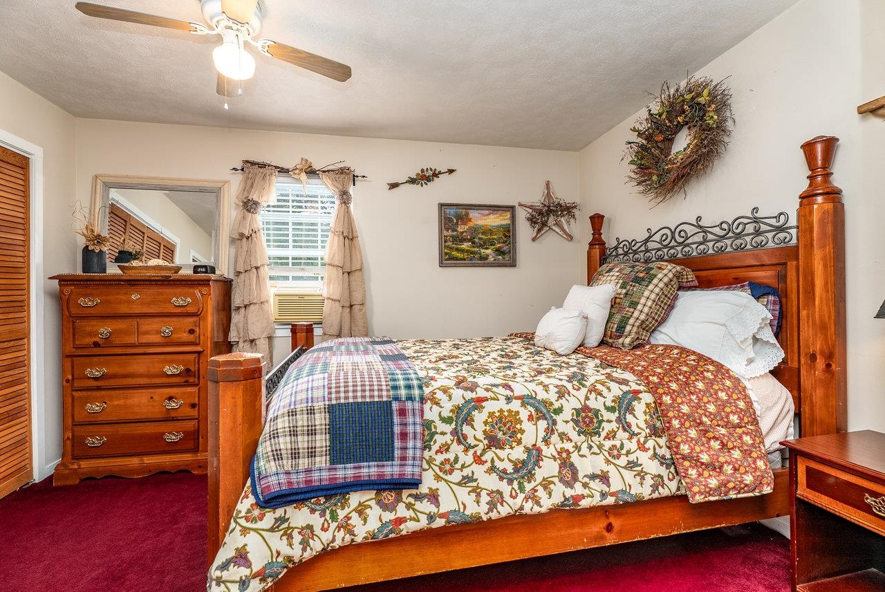 290 SHENANDOAH RIVER RD, SHENANDOAH, Virginia 22849, 2 Bedrooms Bedrooms, ,1 BathroomBathrooms,Residential,290 SHENANDOAH RIVER RD,668310 MLS # 668310