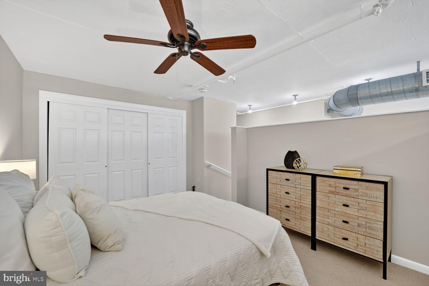 811 4TH ST NW #807, WASHINGTON, District Of Columbia 20001, 1 Bedroom Bedrooms, ,1 BathroomBathrooms,Residential,For sale,811 4TH ST NW #807,DCDC2210814 MLS # DCDC2210814 811 4TH ST NW #807, WASHINGTON, District Of Columbia 20001, 1 Bedroom Bedrooms, ,1 BathroomBathrooms,Residential,For sale,811 4TH ST NW #807,DCDC2210814 MLS # DCDC2210814