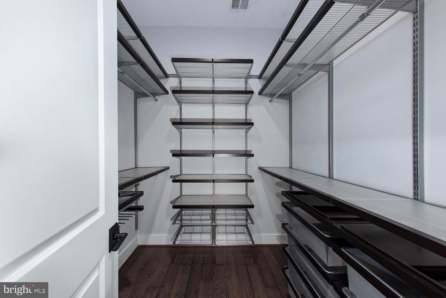 3542 WARDER ST NW #204, WASHINGTON, District Of Columbia 20010, 2 Bedrooms Bedrooms, ,2 BathroomsBathrooms,Residential,For sale,3542 WARDER ST NW #204,DCDC2213232 MLS # DCDC2213232 3542 WARDER ST NW #204, WASHINGTON, District Of Columbia 20010, 2 Bedrooms Bedrooms, ,2 BathroomsBathrooms,Residential,For sale,3542 WARDER ST NW #204,DCDC2213232 MLS # DCDC2213232