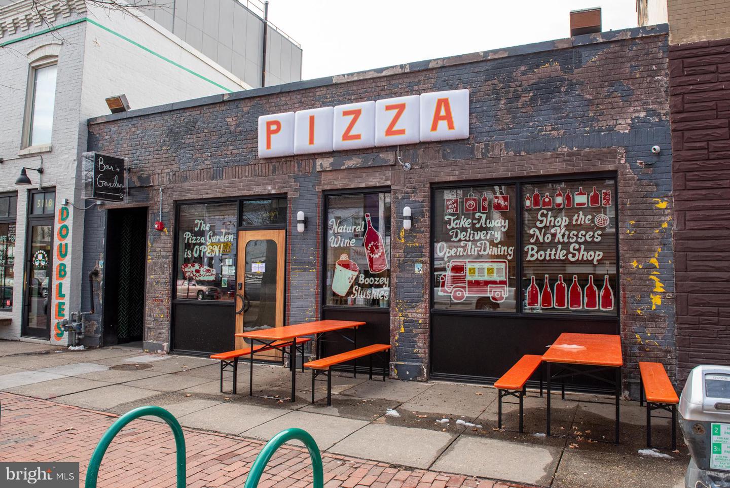 3542 WARDER ST NW #204, WASHINGTON, District Of Columbia 20010, 2 Bedrooms Bedrooms, ,2 BathroomsBathrooms,Residential,For sale,3542 WARDER ST NW #204,DCDC2213232 MLS # DCDC2213232 3542 WARDER ST NW #204, WASHINGTON, District Of Columbia 20010, 2 Bedrooms Bedrooms, ,2 BathroomsBathrooms,Residential,For sale,3542 WARDER ST NW #204,DCDC2213232 MLS # DCDC2213232