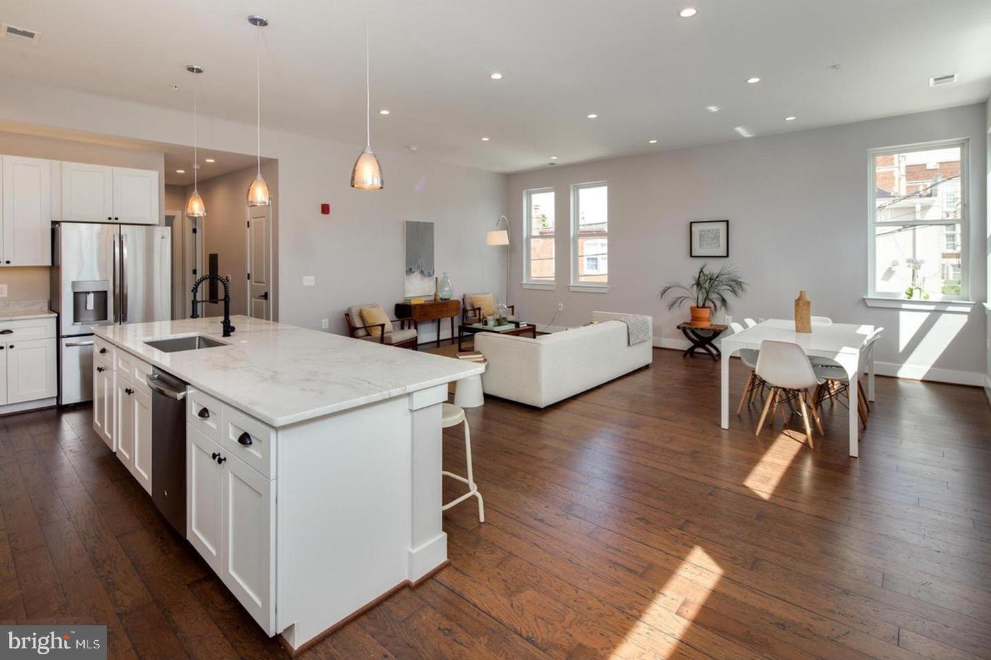 3542 WARDER ST NW #204, WASHINGTON, District Of Columbia 20010, 2 Bedrooms Bedrooms, ,2 BathroomsBathrooms,Residential,For sale,3542 WARDER ST NW #204,DCDC2213232 MLS # DCDC2213232 3542 WARDER ST NW #204, WASHINGTON, District Of Columbia 20010, 2 Bedrooms Bedrooms, ,2 BathroomsBathrooms,Residential,For sale,3542 WARDER ST NW #204,DCDC2213232 MLS # DCDC2213232