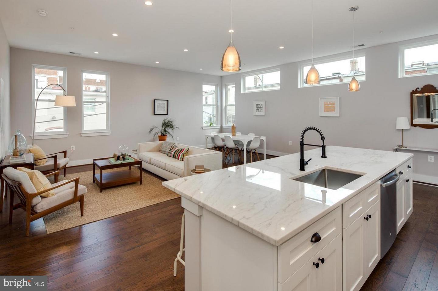 3542 WARDER ST NW #204, WASHINGTON, District Of Columbia 20010, 2 Bedrooms Bedrooms, ,2 BathroomsBathrooms,Residential,For sale,3542 WARDER ST NW #204,DCDC2213232 MLS # DCDC2213232 3542 WARDER ST NW #204, WASHINGTON, District Of Columbia 20010, 2 Bedrooms Bedrooms, ,2 BathroomsBathrooms,Residential,For sale,3542 WARDER ST NW #204,DCDC2213232 MLS # DCDC2213232