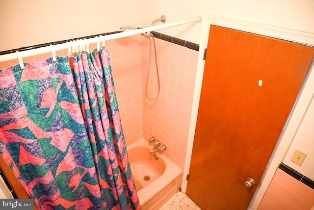 37116 SNICKERSVILLE TPKE, PURCELLVILLE, Virginia 20132, 4 Bedrooms Bedrooms, ,2 BathroomsBathrooms,Residential,For sale,37116 SNICKERSVILLE TPKE,VALO2103930 MLS # VALO2103930