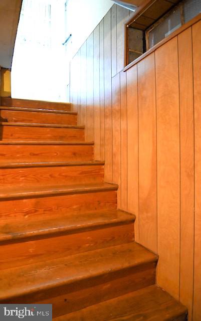 37116 SNICKERSVILLE TPKE, PURCELLVILLE, Virginia 20132, 4 Bedrooms Bedrooms, ,2 BathroomsBathrooms,Residential,For sale,37116 SNICKERSVILLE TPKE,VALO2103930 MLS # VALO2103930