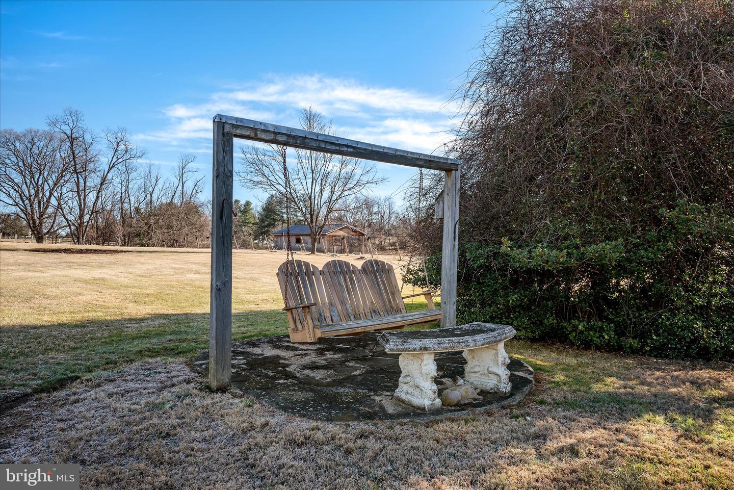 37116 SNICKERSVILLE TPKE, PURCELLVILLE, Virginia 20132, 4 Bedrooms Bedrooms, ,2 BathroomsBathrooms,Residential,For sale,37116 SNICKERSVILLE TPKE,VALO2103930 MLS # VALO2103930