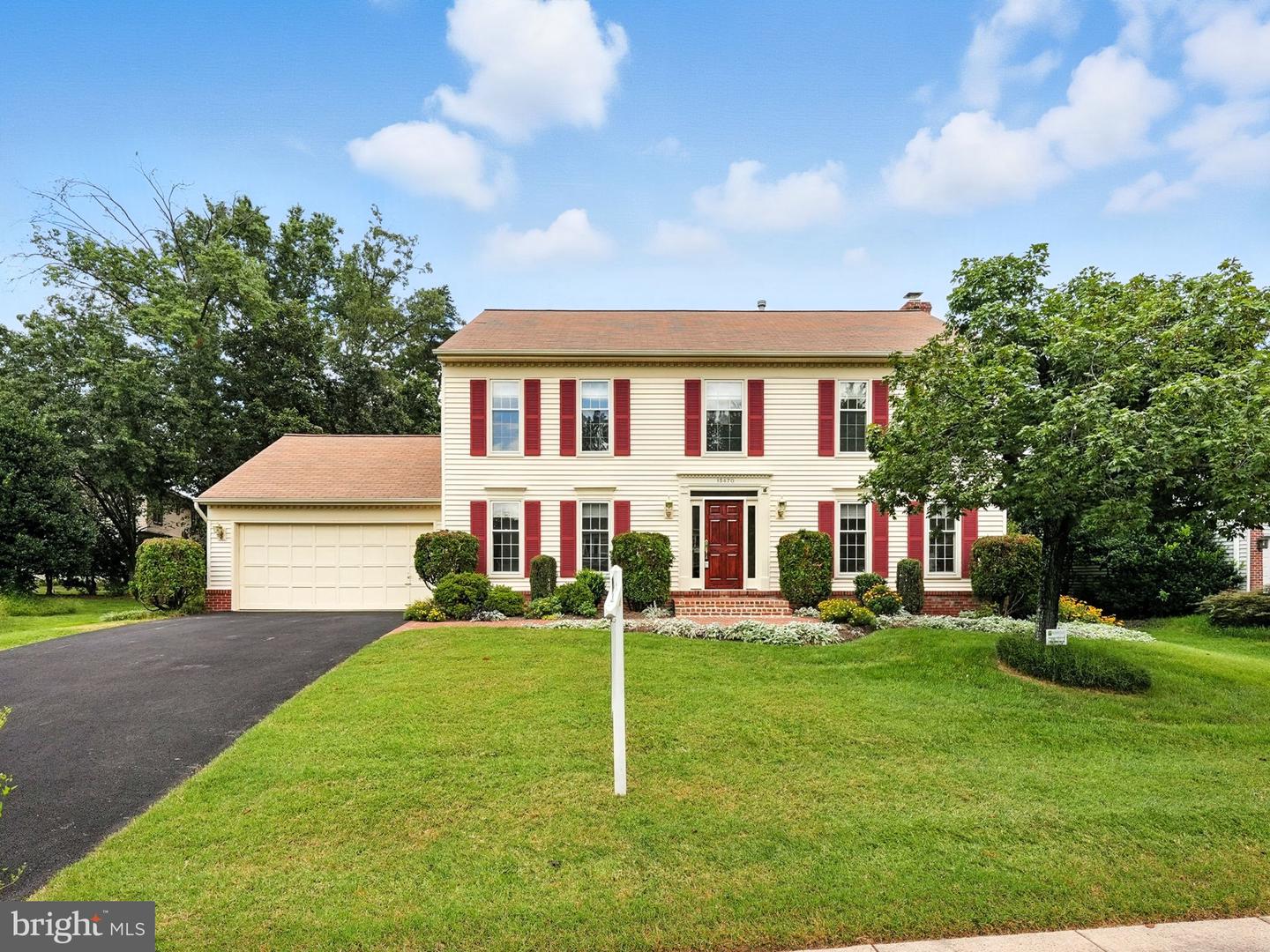 15470 MEHERRIN DR, CENTREVILLE, Virginia 20120, 4 Bedrooms Bedrooms, ,3 BathroomsBathrooms,Residential,For sale,15470 MEHERRIN DR,VAFX2259510 MLS # VAFX2259510
