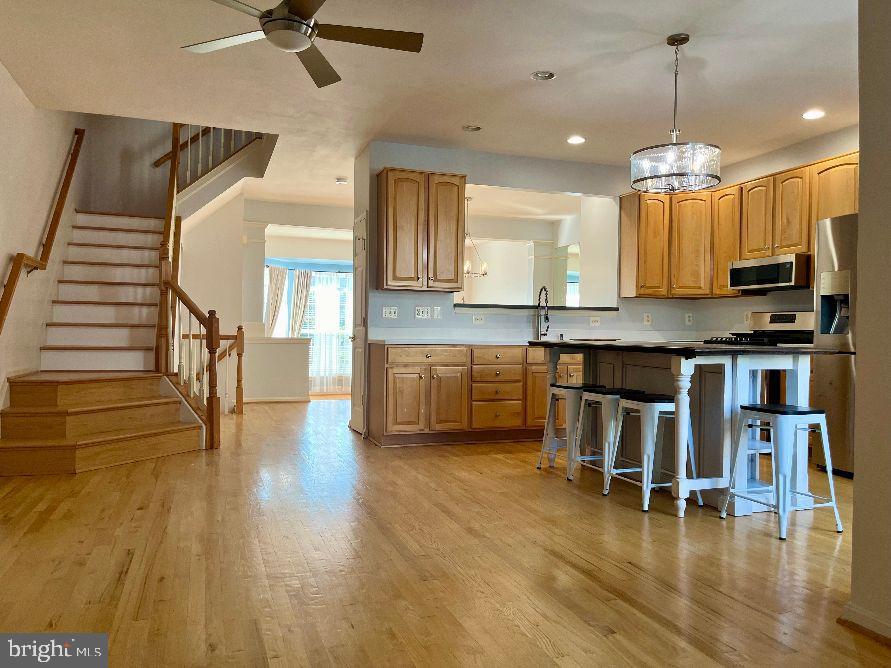 6169 CINNAMON CT, ALEXANDRIA, Virginia 22310, 4 Bedrooms Bedrooms, 11 Rooms Rooms,2 BathroomsBathrooms,Residential,For sale,6169 CINNAMON CT,VAFX2260924 MLS # VAFX2260924