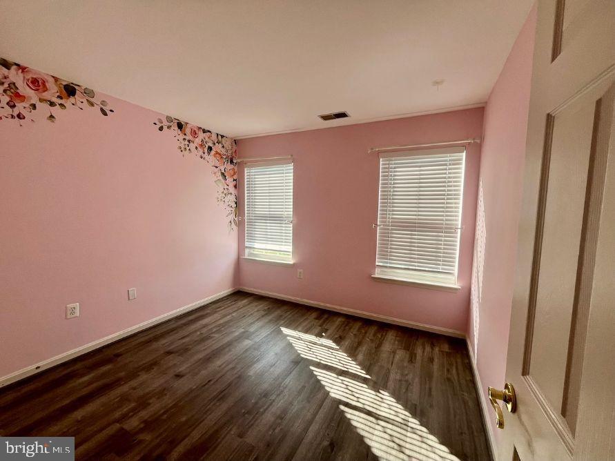 6169 CINNAMON CT, ALEXANDRIA, Virginia 22310, 4 Bedrooms Bedrooms, 11 Rooms Rooms,2 BathroomsBathrooms,Residential,For sale,6169 CINNAMON CT,VAFX2260924 MLS # VAFX2260924