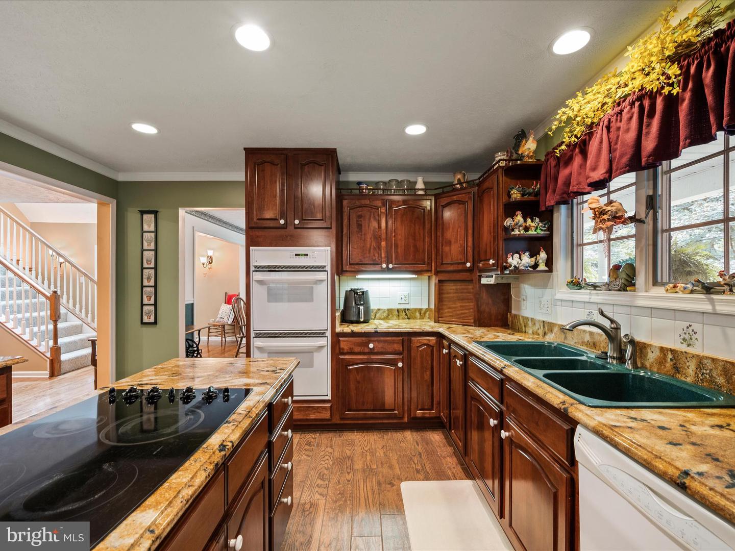 430 SADDLEBACK LN, WINCHESTER, Virginia 22602, 4 Bedrooms Bedrooms, ,3 BathroomsBathrooms,Residential,For sale,430 SADDLEBACK LN,VAFV2036046 MLS # VAFV2036046