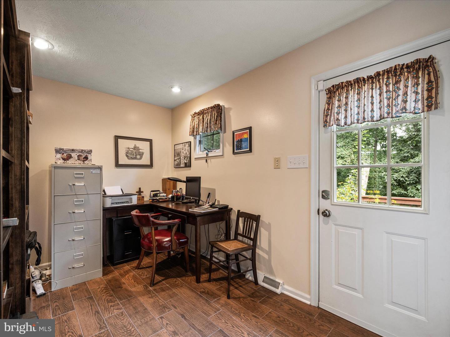 430 SADDLEBACK LN, WINCHESTER, Virginia 22602, 4 Bedrooms Bedrooms, ,3 BathroomsBathrooms,Residential,For sale,430 SADDLEBACK LN,VAFV2036046 MLS # VAFV2036046