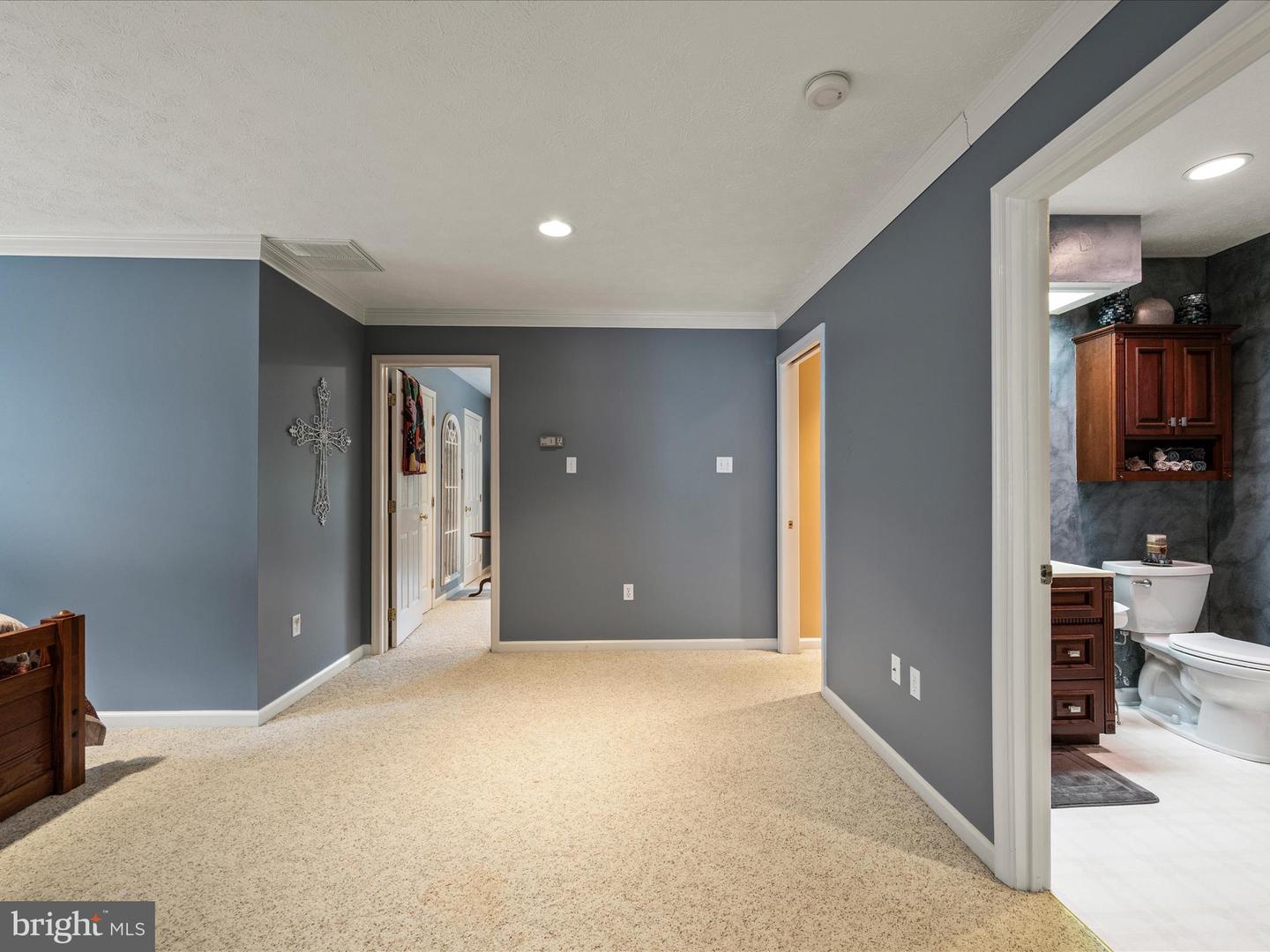 430 SADDLEBACK LN, WINCHESTER, Virginia 22602, 4 Bedrooms Bedrooms, ,3 BathroomsBathrooms,Residential,For sale,430 SADDLEBACK LN,VAFV2036046 MLS # VAFV2036046