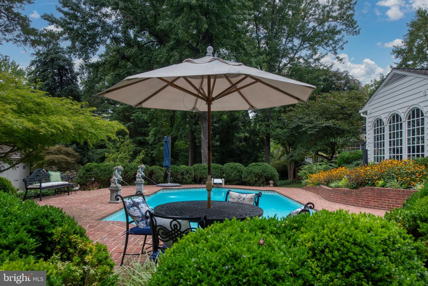17 NELSON ST, FREDERICKSBURG, Virginia 22405, 3 Bedrooms Bedrooms, 8 Rooms Rooms,3 BathroomsBathrooms,Residential,For sale,17 NELSON ST,VAST2041934 MLS # VAST2041934