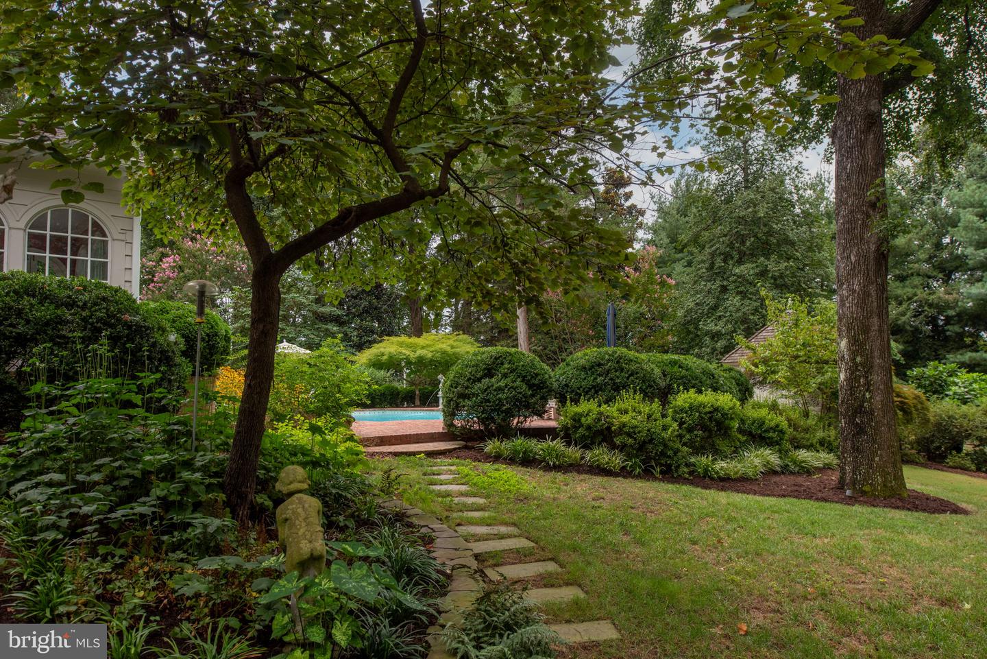 17 NELSON ST, FREDERICKSBURG, Virginia 22405, 3 Bedrooms Bedrooms, 8 Rooms Rooms,3 BathroomsBathrooms,Residential,For sale,17 NELSON ST,VAST2041934 MLS # VAST2041934