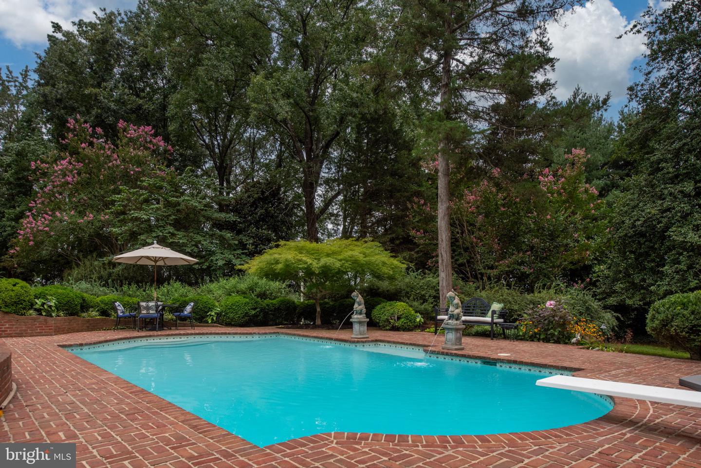 17 NELSON ST, FREDERICKSBURG, Virginia 22405, 3 Bedrooms Bedrooms, 8 Rooms Rooms,3 BathroomsBathrooms,Residential,For sale,17 NELSON ST,VAST2041934 MLS # VAST2041934