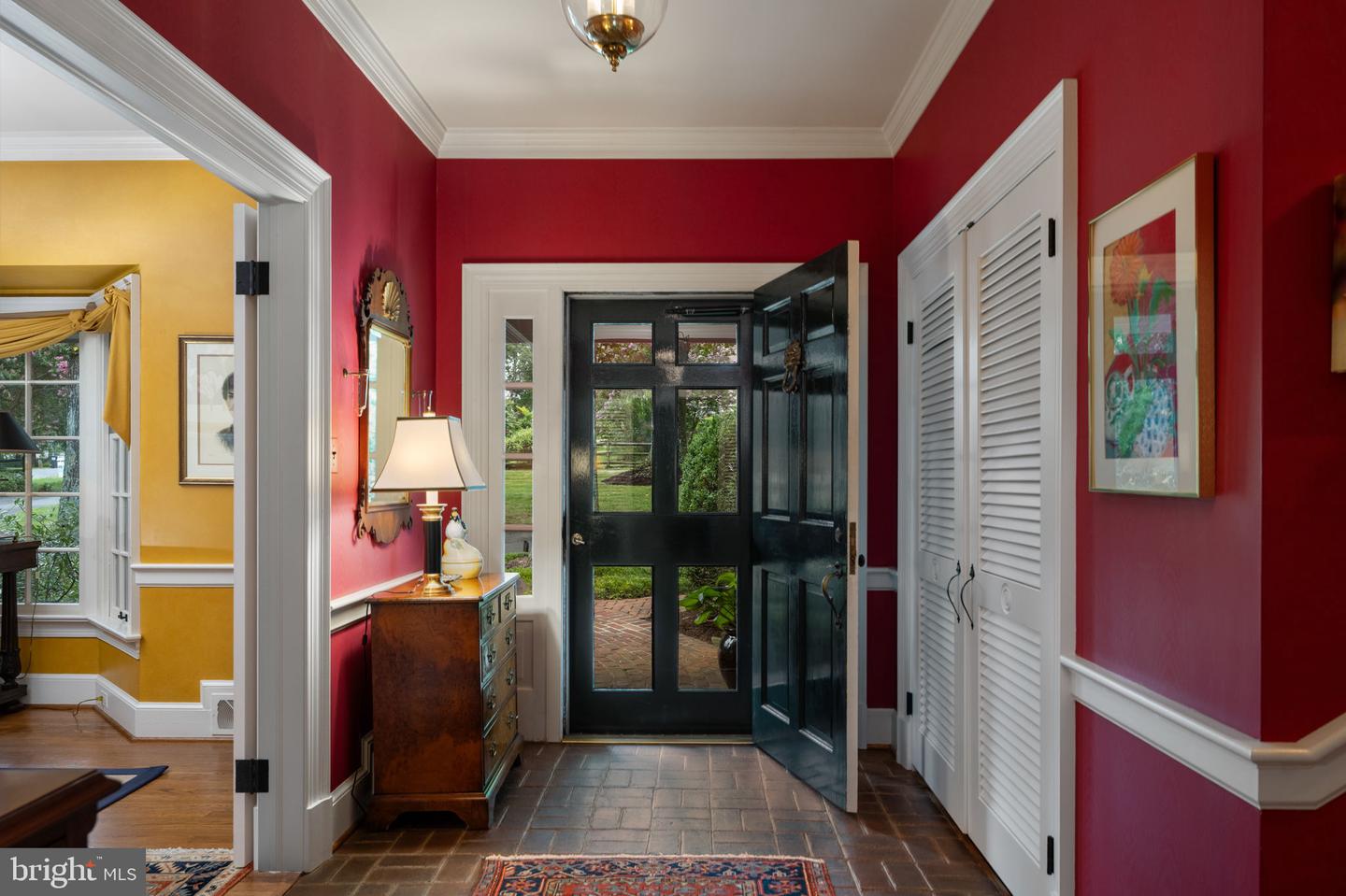 17 NELSON ST, FREDERICKSBURG, Virginia 22405, 3 Bedrooms Bedrooms, 8 Rooms Rooms,3 BathroomsBathrooms,Residential,For sale,17 NELSON ST,VAST2041934 MLS # VAST2041934