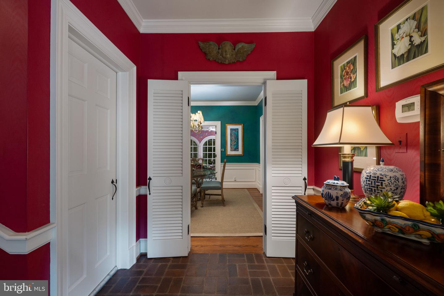17 NELSON ST, FREDERICKSBURG, Virginia 22405, 3 Bedrooms Bedrooms, 8 Rooms Rooms,3 BathroomsBathrooms,Residential,For sale,17 NELSON ST,VAST2041934 MLS # VAST2041934