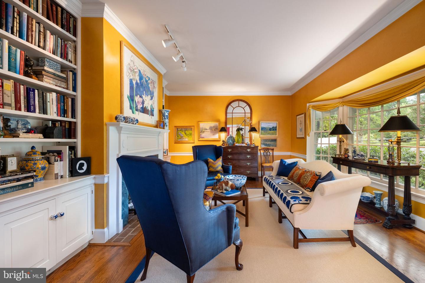 17 NELSON ST, FREDERICKSBURG, Virginia 22405, 3 Bedrooms Bedrooms, 8 Rooms Rooms,3 BathroomsBathrooms,Residential,For sale,17 NELSON ST,VAST2041934 MLS # VAST2041934