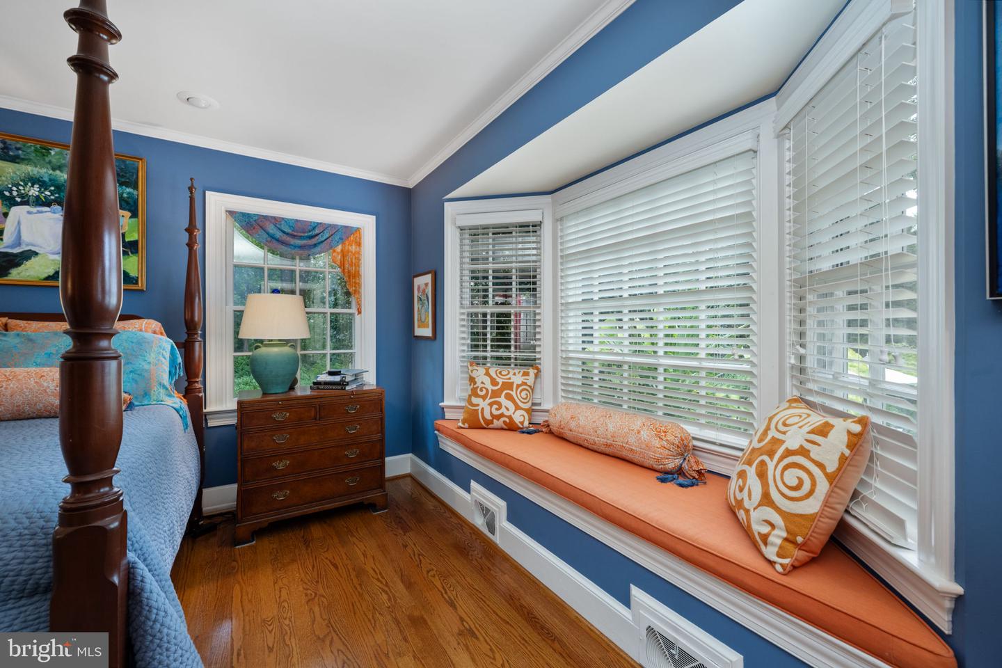17 NELSON ST, FREDERICKSBURG, Virginia 22405, 3 Bedrooms Bedrooms, 8 Rooms Rooms,3 BathroomsBathrooms,Residential,For sale,17 NELSON ST,VAST2041934 MLS # VAST2041934