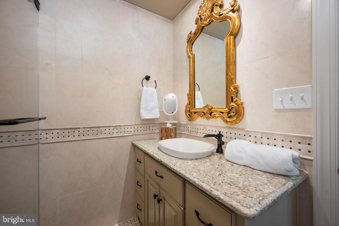 17 NELSON ST, FREDERICKSBURG, Virginia 22405, 3 Bedrooms Bedrooms, 8 Rooms Rooms,3 BathroomsBathrooms,Residential,For sale,17 NELSON ST,VAST2041934 MLS # VAST2041934
