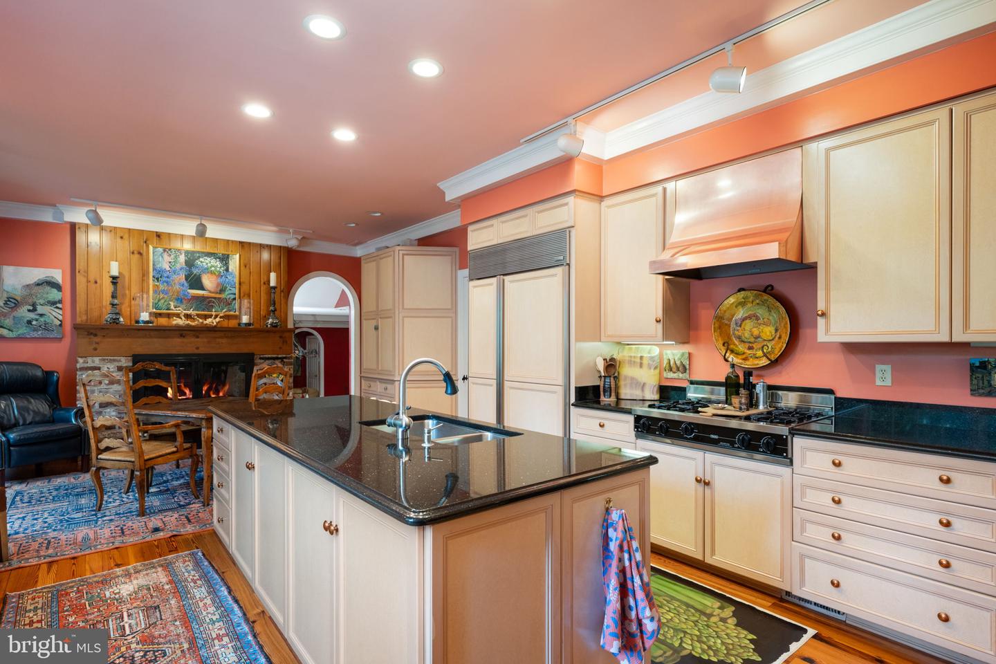 17 NELSON ST, FREDERICKSBURG, Virginia 22405, 3 Bedrooms Bedrooms, 8 Rooms Rooms,3 BathroomsBathrooms,Residential,For sale,17 NELSON ST,VAST2041934 MLS # VAST2041934