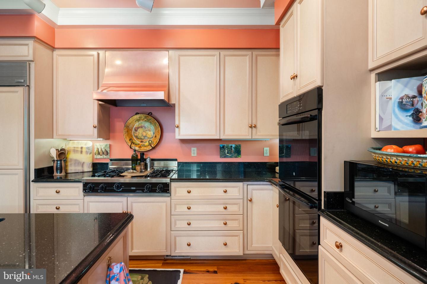 17 NELSON ST, FREDERICKSBURG, Virginia 22405, 3 Bedrooms Bedrooms, 8 Rooms Rooms,3 BathroomsBathrooms,Residential,For sale,17 NELSON ST,VAST2041934 MLS # VAST2041934