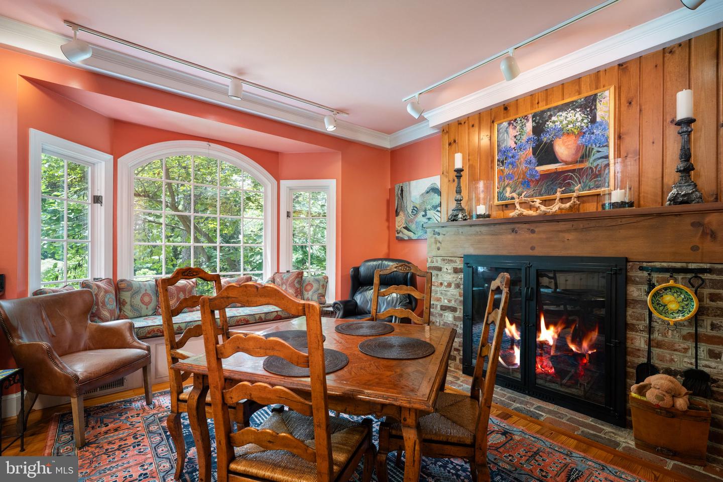 17 NELSON ST, FREDERICKSBURG, Virginia 22405, 3 Bedrooms Bedrooms, 8 Rooms Rooms,3 BathroomsBathrooms,Residential,For sale,17 NELSON ST,VAST2041934 MLS # VAST2041934