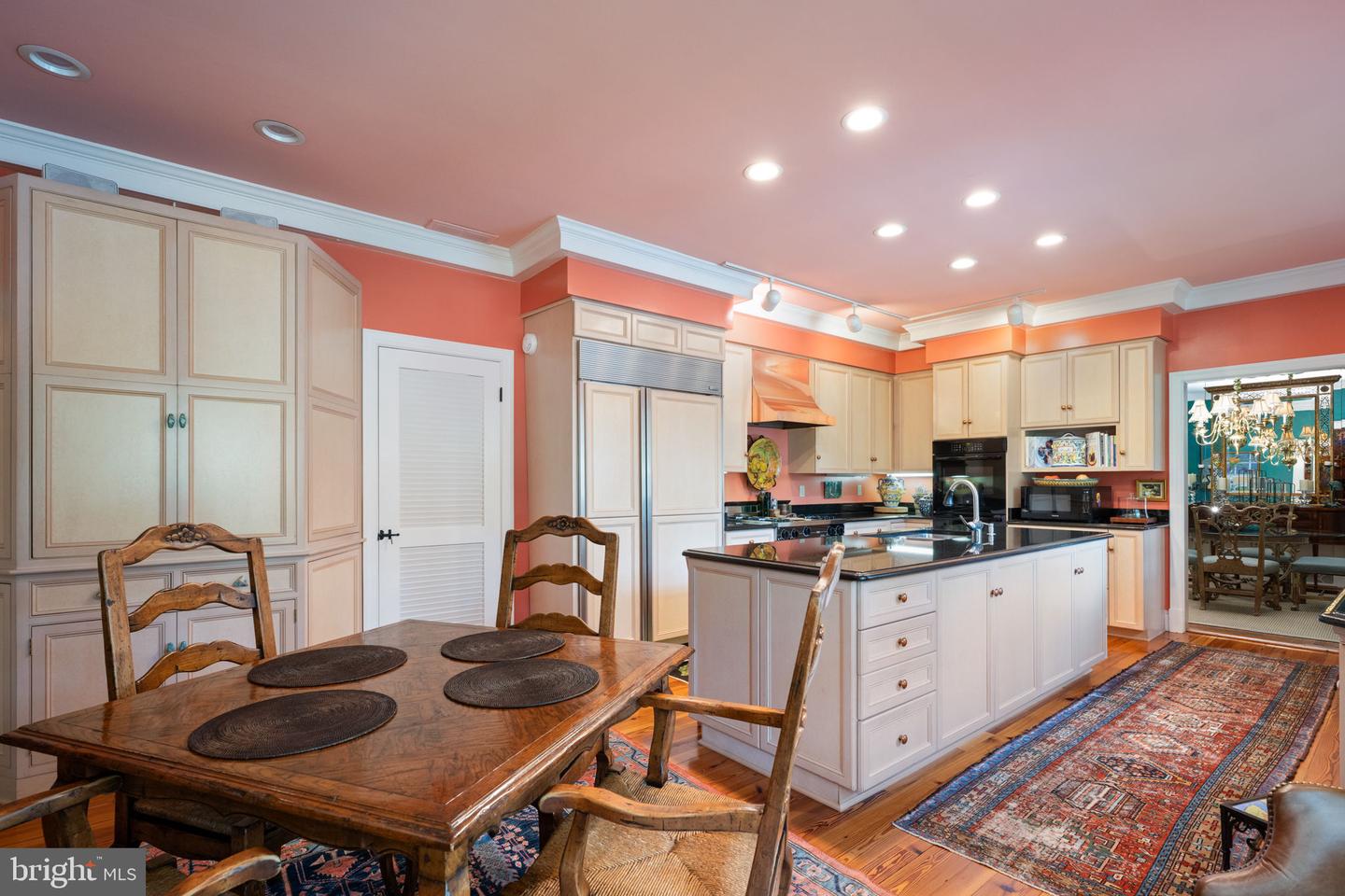 17 NELSON ST, FREDERICKSBURG, Virginia 22405, 3 Bedrooms Bedrooms, 8 Rooms Rooms,3 BathroomsBathrooms,Residential,For sale,17 NELSON ST,VAST2041934 MLS # VAST2041934
