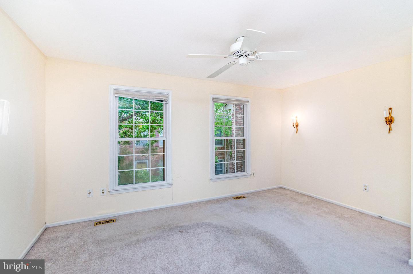 2446 S WALTER REED DR #2, ARLINGTON, Virginia 22206, 2 Bedrooms Bedrooms, ,2 BathroomsBathrooms,Residential,For sale,2446 S WALTER REED DR #2,VAAR2062478 MLS # VAAR2062478 2446 S WALTER REED DR #2, ARLINGTON, Virginia 22206, 2 Bedrooms Bedrooms, ,2 BathroomsBathrooms,Residential,For sale,2446 S WALTER REED DR #2,VAAR2062478 MLS # VAAR2062478