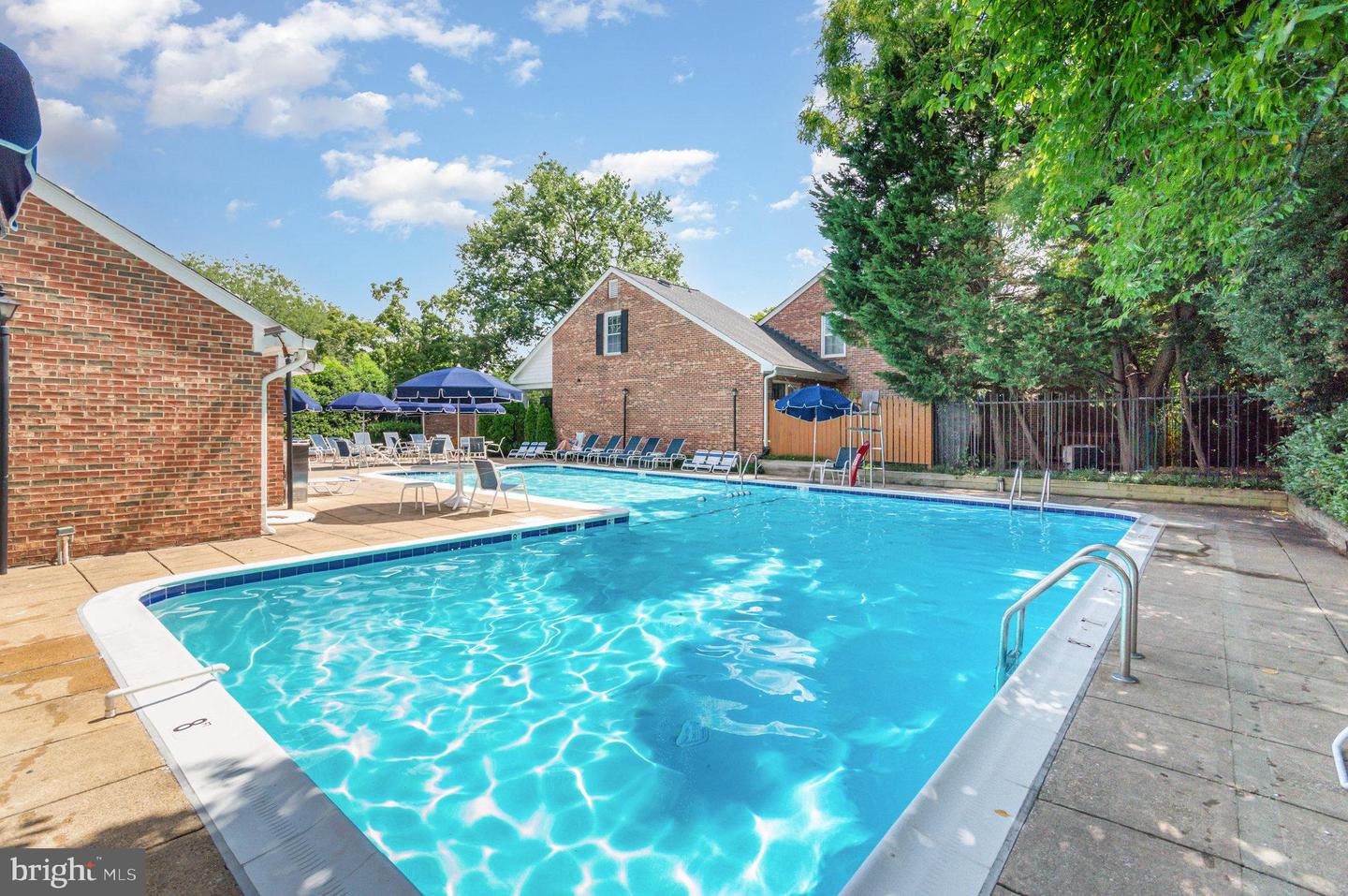 2446 S WALTER REED DR #2, ARLINGTON, Virginia 22206, 2 Bedrooms Bedrooms, ,2 BathroomsBathrooms,Residential,For sale,2446 S WALTER REED DR #2,VAAR2062478 MLS # VAAR2062478 2446 S WALTER REED DR #2, ARLINGTON, Virginia 22206, 2 Bedrooms Bedrooms, ,2 BathroomsBathrooms,Residential,For sale,2446 S WALTER REED DR #2,VAAR2062478 MLS # VAAR2062478