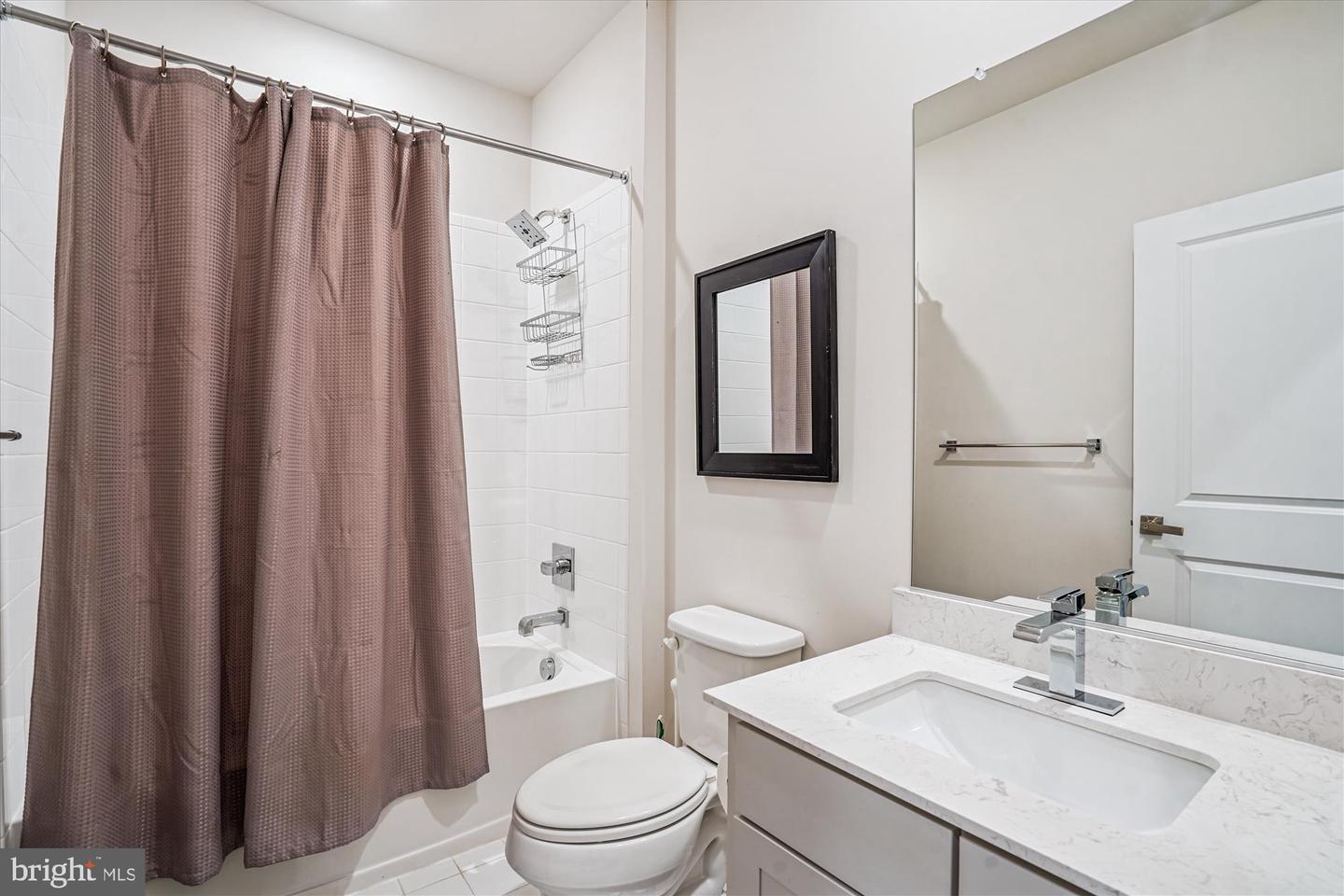9324 SWEETBAY MAGNOLIA CT, FAIRFAX, Virginia 22031, 4 Bedrooms Bedrooms, ,3 BathroomsBathrooms,Residential,For sale,9324 SWEETBAY MAGNOLIA CT,VAFX2262480 MLS # VAFX2262480