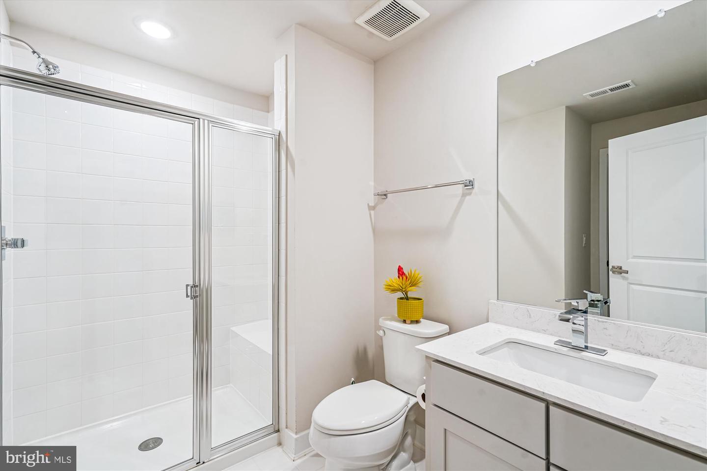 9324 SWEETBAY MAGNOLIA CT, FAIRFAX, Virginia 22031, 4 Bedrooms Bedrooms, ,3 BathroomsBathrooms,Residential,For sale,9324 SWEETBAY MAGNOLIA CT,VAFX2262480 MLS # VAFX2262480