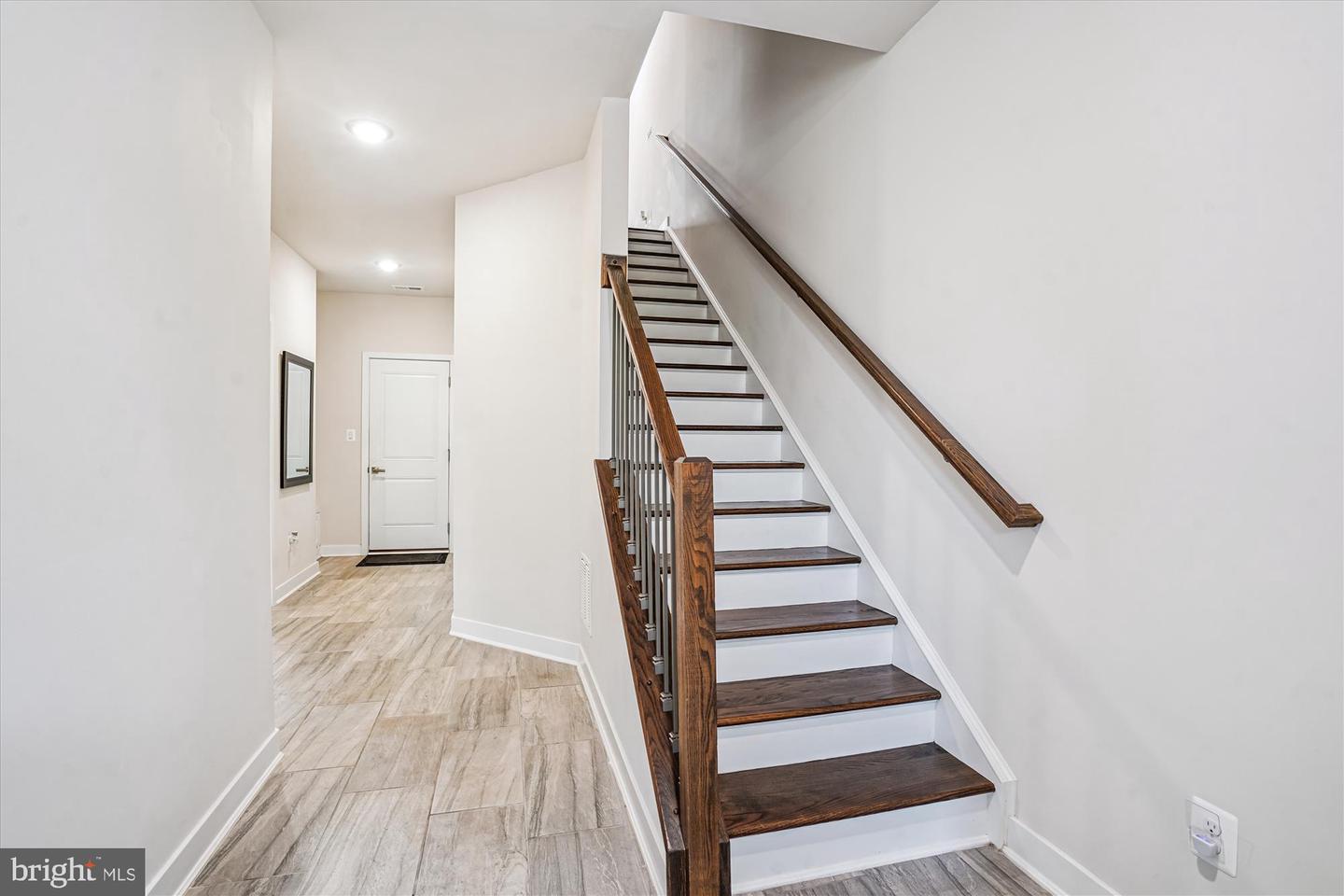 9324 SWEETBAY MAGNOLIA CT, FAIRFAX, Virginia 22031, 4 Bedrooms Bedrooms, ,3 BathroomsBathrooms,Residential,For sale,9324 SWEETBAY MAGNOLIA CT,VAFX2262480 MLS # VAFX2262480