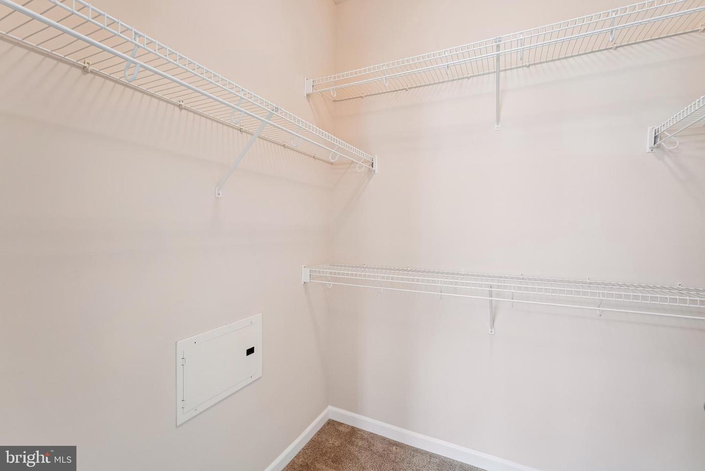 508 SUNSET VIEW TER SE #407, LEESBURG, Virginia 20175, 1 Bedroom Bedrooms, ,1 BathroomBathrooms,Residential,For sale,508 SUNSET VIEW TER SE #407,VALO2105010 MLS # VALO2105010