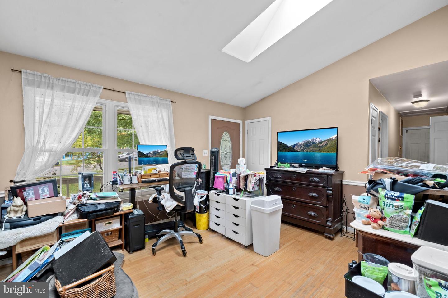 9201 WINTERSET DR, MANASSAS, Virginia 20110, 3 Bedrooms Bedrooms, ,2 BathroomsBathrooms,Residential,For sale,9201 WINTERSET DR,VAMN2009244 MLS # VAMN2009244