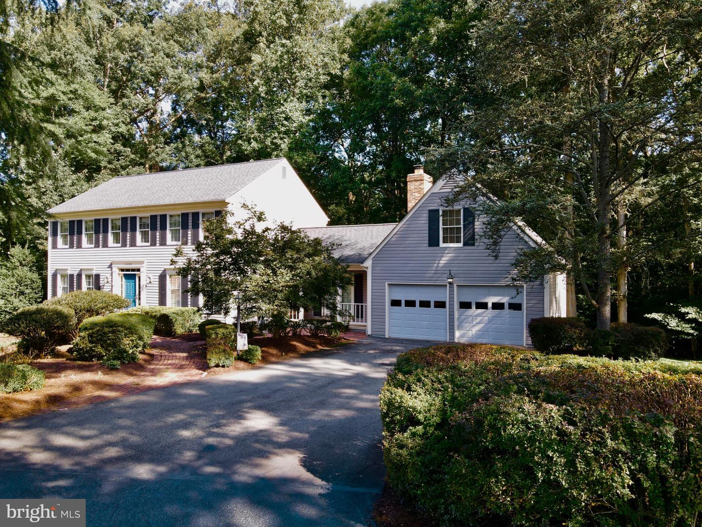 12498 CAVALIER DR, WOODBRIDGE, Virginia 22192, 5 Bedrooms Bedrooms, 15 Rooms Rooms,3 BathroomsBathrooms,Residential,For sale,12498 CAVALIER DR,VAPW2102214 MLS # VAPW2102214