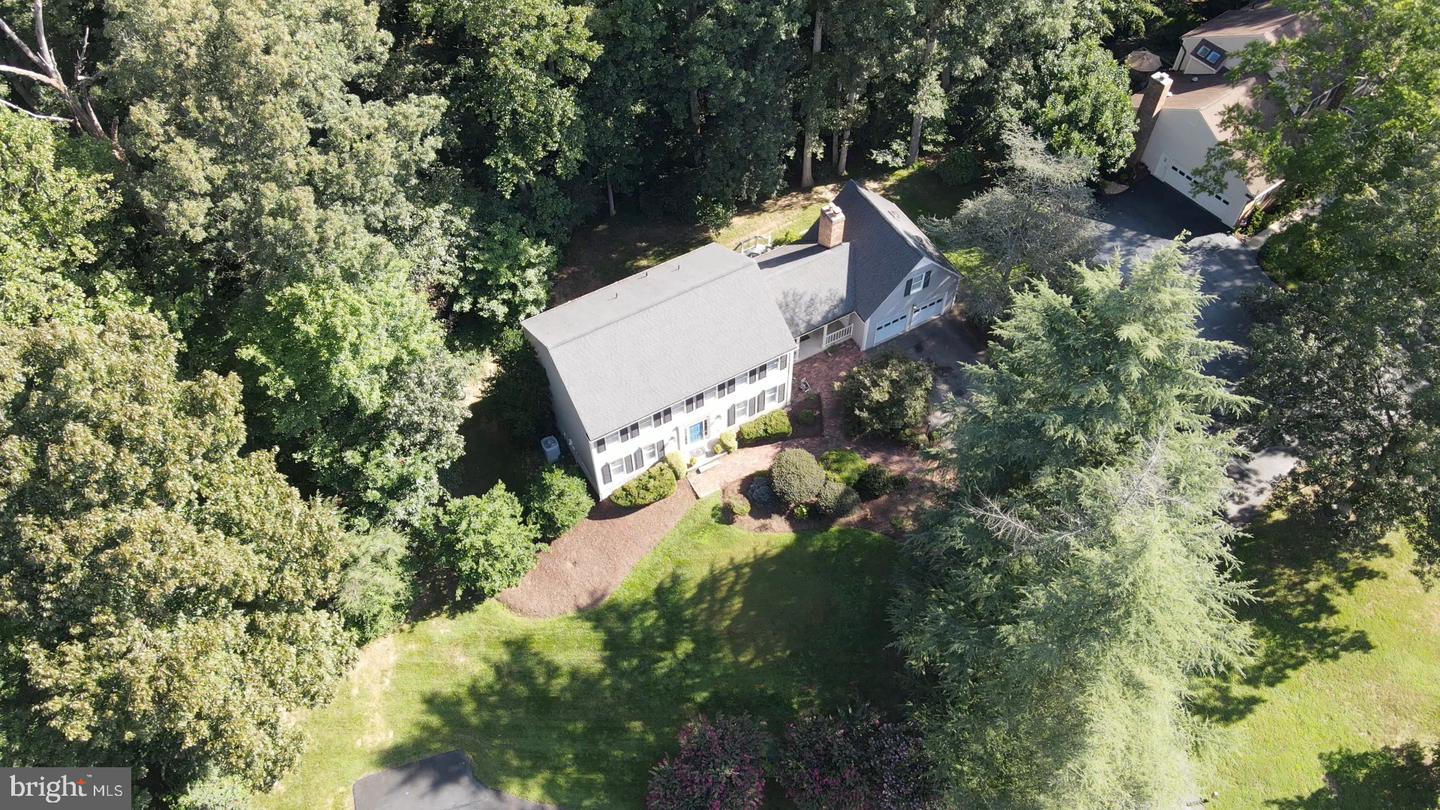 12498 CAVALIER DR, WOODBRIDGE, Virginia 22192, 5 Bedrooms Bedrooms, 15 Rooms Rooms,3 BathroomsBathrooms,Residential,For sale,12498 CAVALIER DR,VAPW2102214 MLS # VAPW2102214