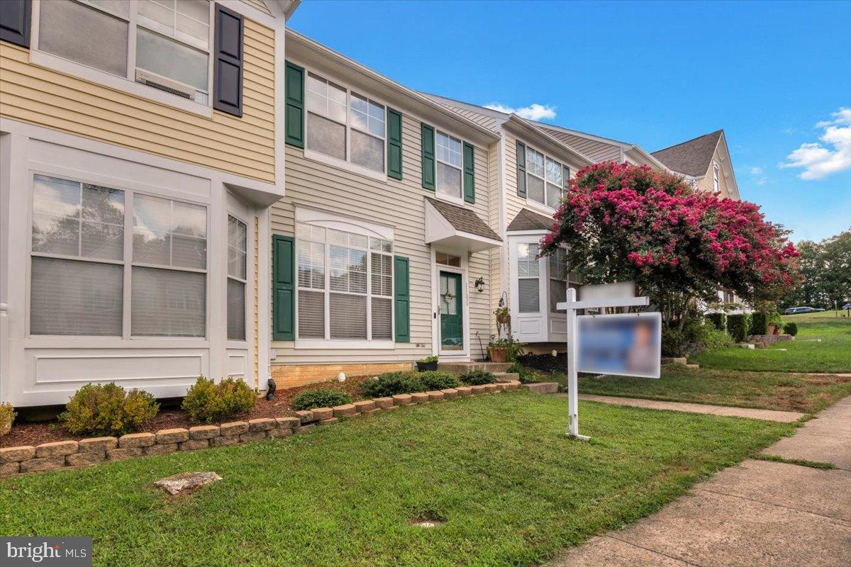 11639 RUMFORD CT, WOODBRIDGE, Virginia 22192, 3 Bedrooms Bedrooms, ,3 BathroomsBathrooms,Residential,For sale,11639 RUMFORD CT,VAPW2102256 MLS # VAPW2102256