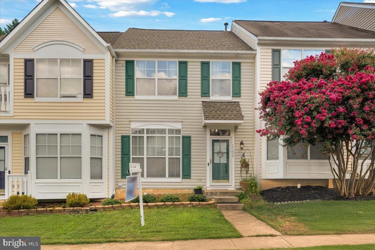 11639 RUMFORD CT, WOODBRIDGE, Virginia 22192, 3 Bedrooms Bedrooms, ,3 BathroomsBathrooms,Residential,For sale,11639 RUMFORD CT,VAPW2102256 MLS # VAPW2102256