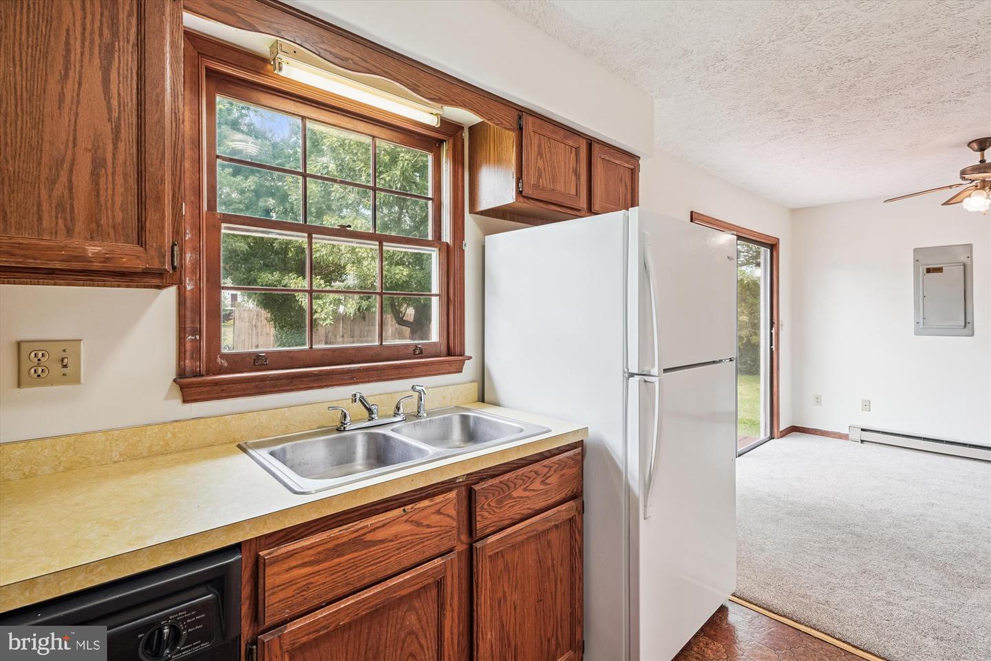 12039 CENTER ST, REMINGTON, Virginia 22734, 3 Bedrooms Bedrooms, ,1 BathroomBathrooms,Residential,For sale,12039 CENTER ST,VAFQ2018024 MLS # VAFQ2018024