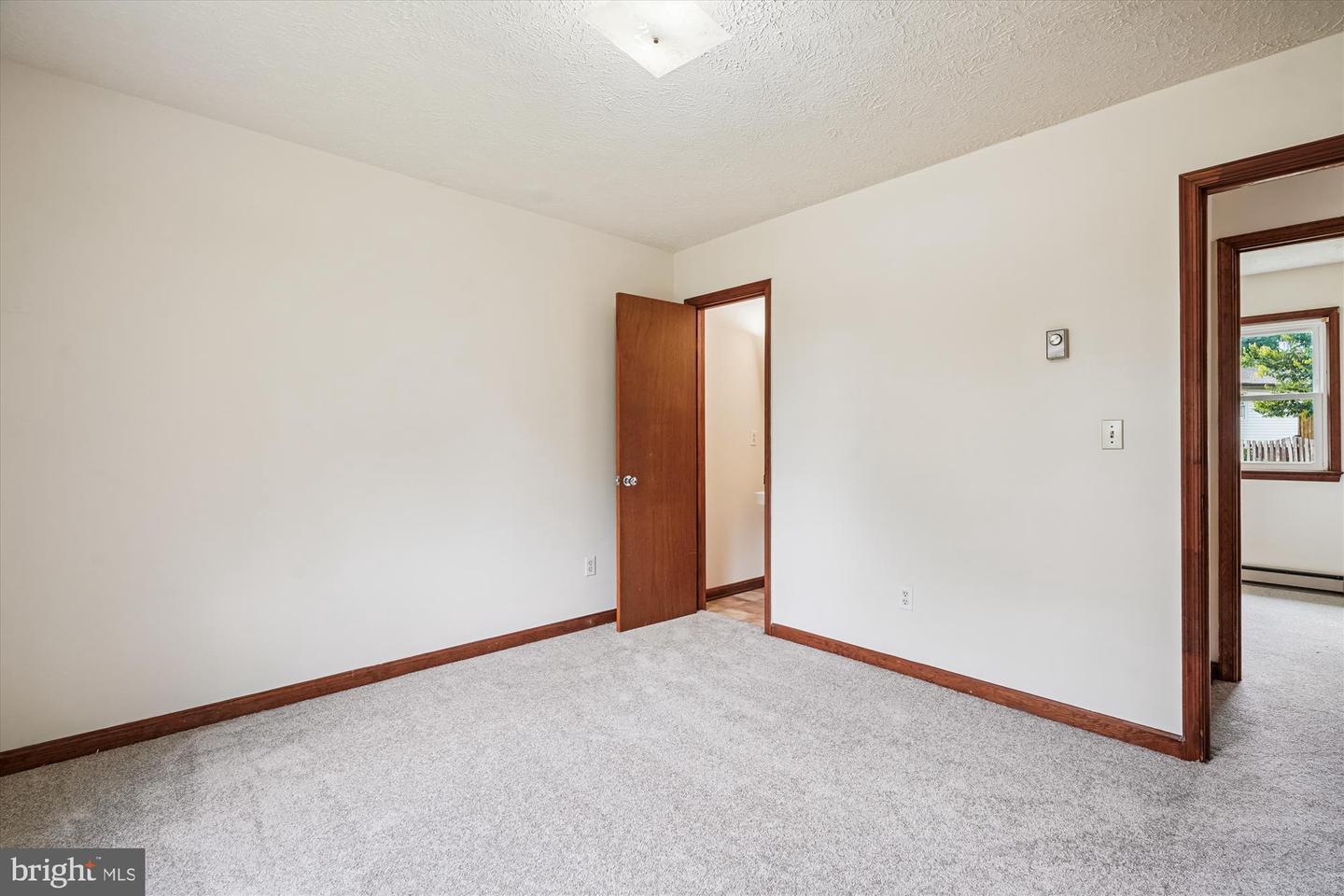 12039 CENTER ST, REMINGTON, Virginia 22734, 3 Bedrooms Bedrooms, ,1 BathroomBathrooms,Residential,For sale,12039 CENTER ST,VAFQ2018024 MLS # VAFQ2018024