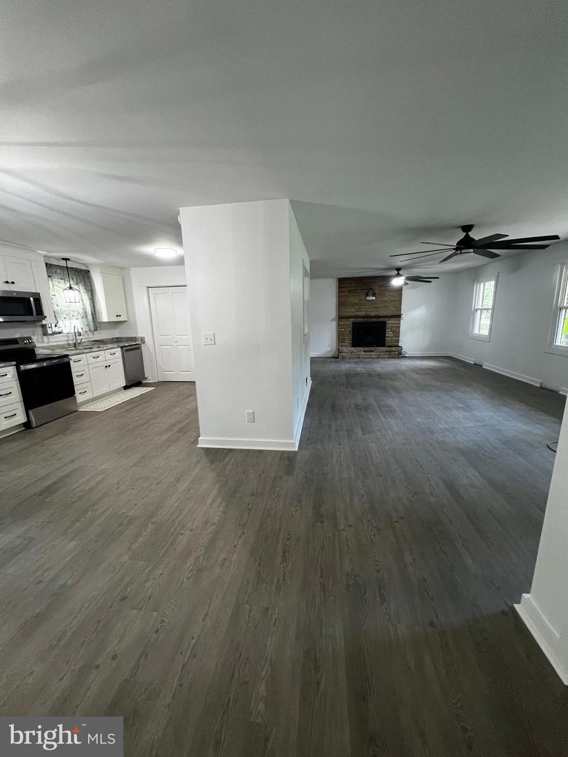 716 OLD WAGNER RD, PETERSBURG, Virginia 23805, 3 Bedrooms Bedrooms, ,2 BathroomsBathrooms,Residential,For sale,716 OLD WAGNER RD,VAPC2000138 MLS # VAPC2000138