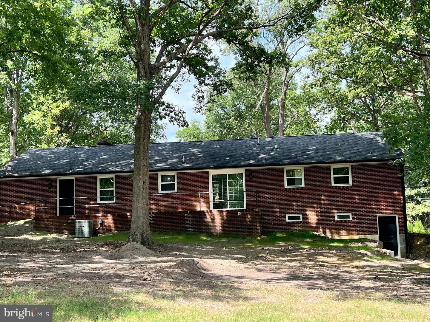 716 OLD WAGNER RD, PETERSBURG, Virginia 23805, 3 Bedrooms Bedrooms, ,2 BathroomsBathrooms,Residential,For sale,716 OLD WAGNER RD,VAPC2000138 MLS # VAPC2000138