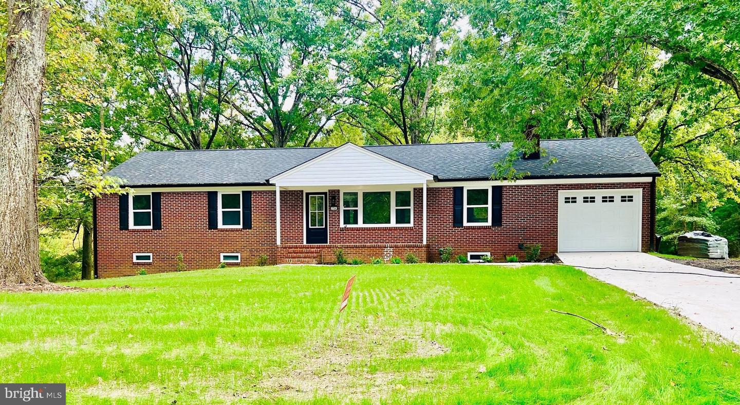 716 OLD WAGNER RD, PETERSBURG, Virginia 23805, 3 Bedrooms Bedrooms, ,2 BathroomsBathrooms,Residential,For sale,716 OLD WAGNER RD,VAPC2000138 MLS # VAPC2000138