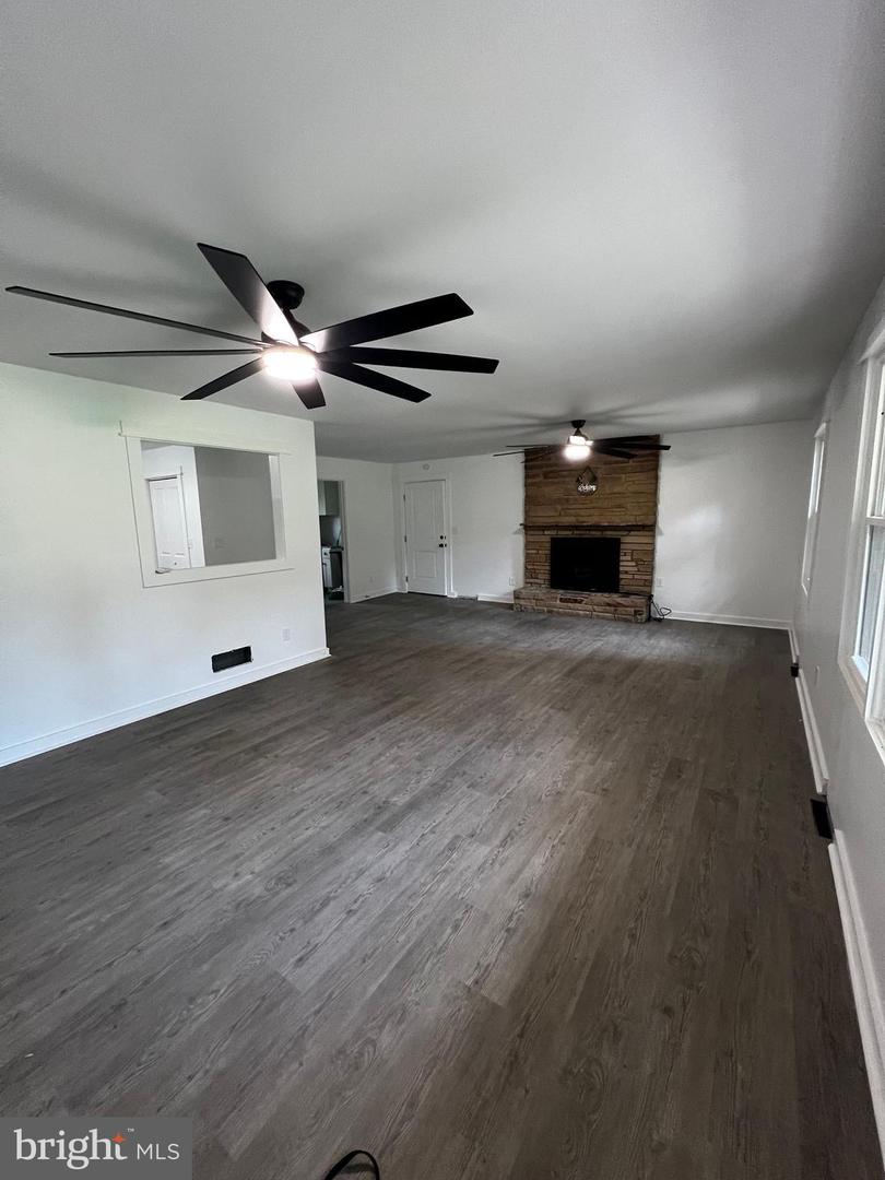 716 OLD WAGNER RD, PETERSBURG, Virginia 23805, 3 Bedrooms Bedrooms, ,2 BathroomsBathrooms,Residential,For sale,716 OLD WAGNER RD,VAPC2000138 MLS # VAPC2000138