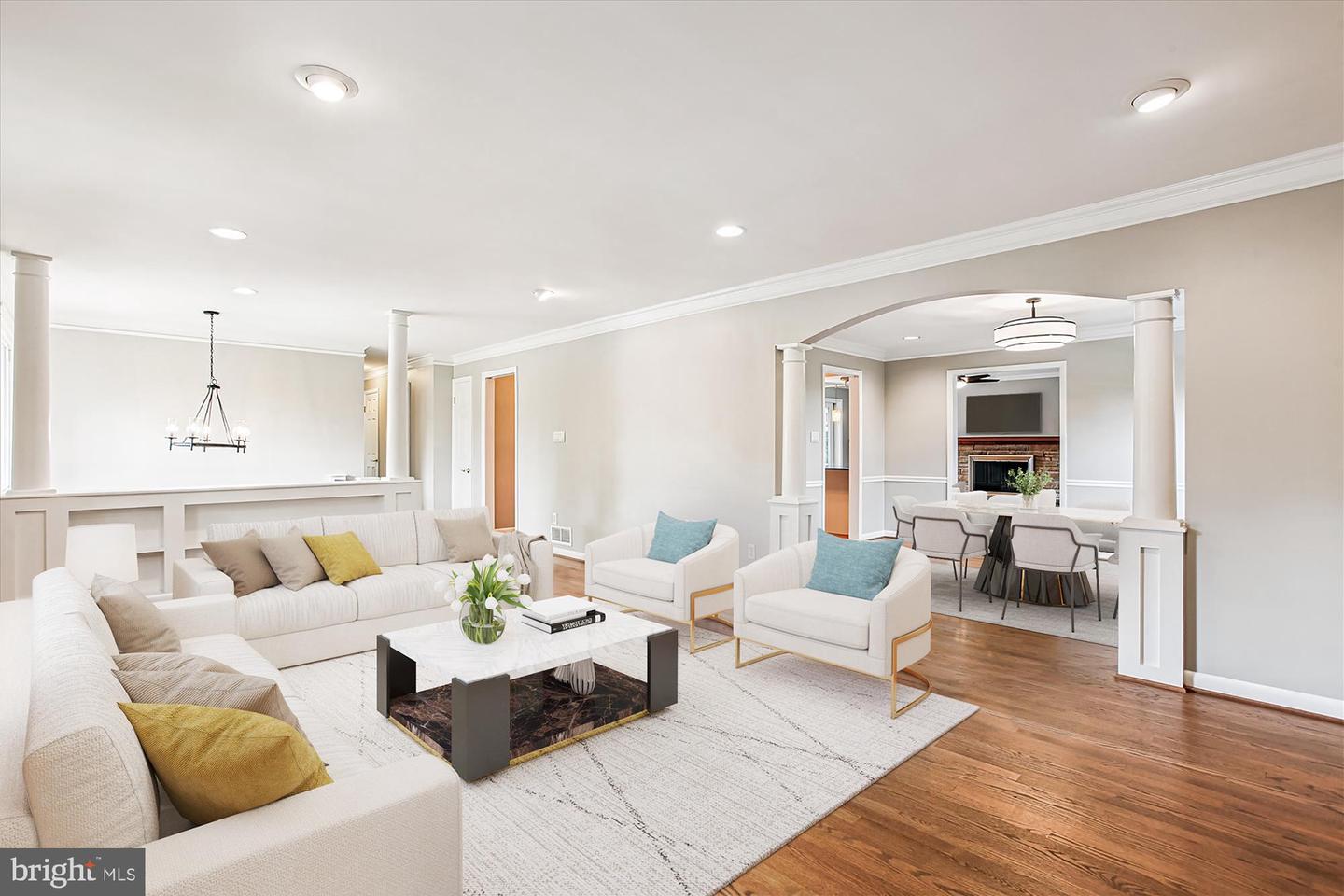 2322 S PIERCE ST S, ARLINGTON, Virginia 22202, 5 Bedrooms Bedrooms, ,3 BathroomsBathrooms,Residential,For sale,2322 S PIERCE ST S,VAAR2062738 MLS # VAAR2062738