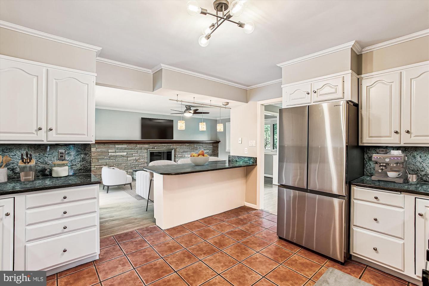 2322 S PIERCE ST S, ARLINGTON, Virginia 22202, 5 Bedrooms Bedrooms, ,3 BathroomsBathrooms,Residential,For sale,2322 S PIERCE ST S,VAAR2062738 MLS # VAAR2062738