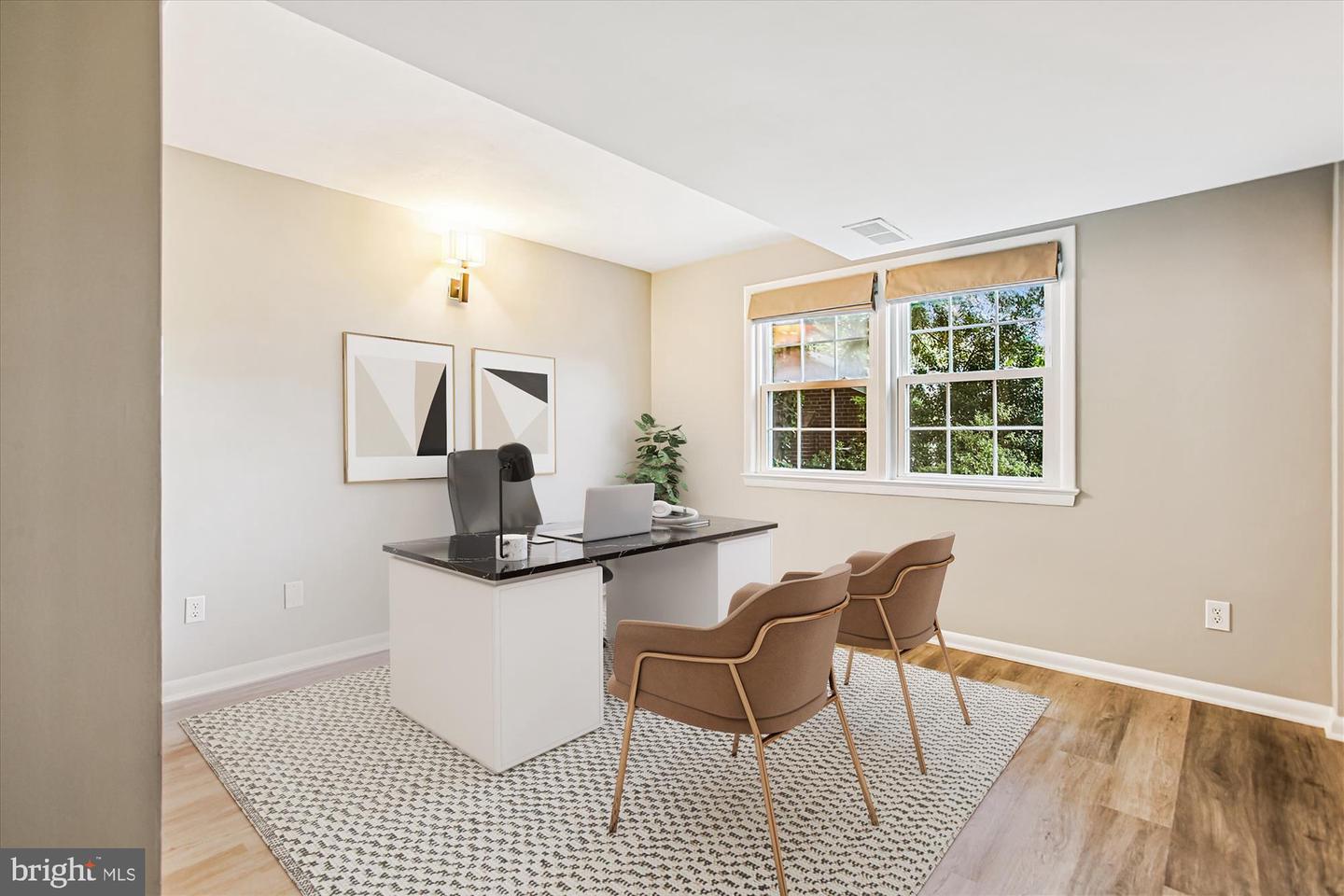 2322 S PIERCE ST S, ARLINGTON, Virginia 22202, 5 Bedrooms Bedrooms, ,3 BathroomsBathrooms,Residential,For sale,2322 S PIERCE ST S,VAAR2062738 MLS # VAAR2062738