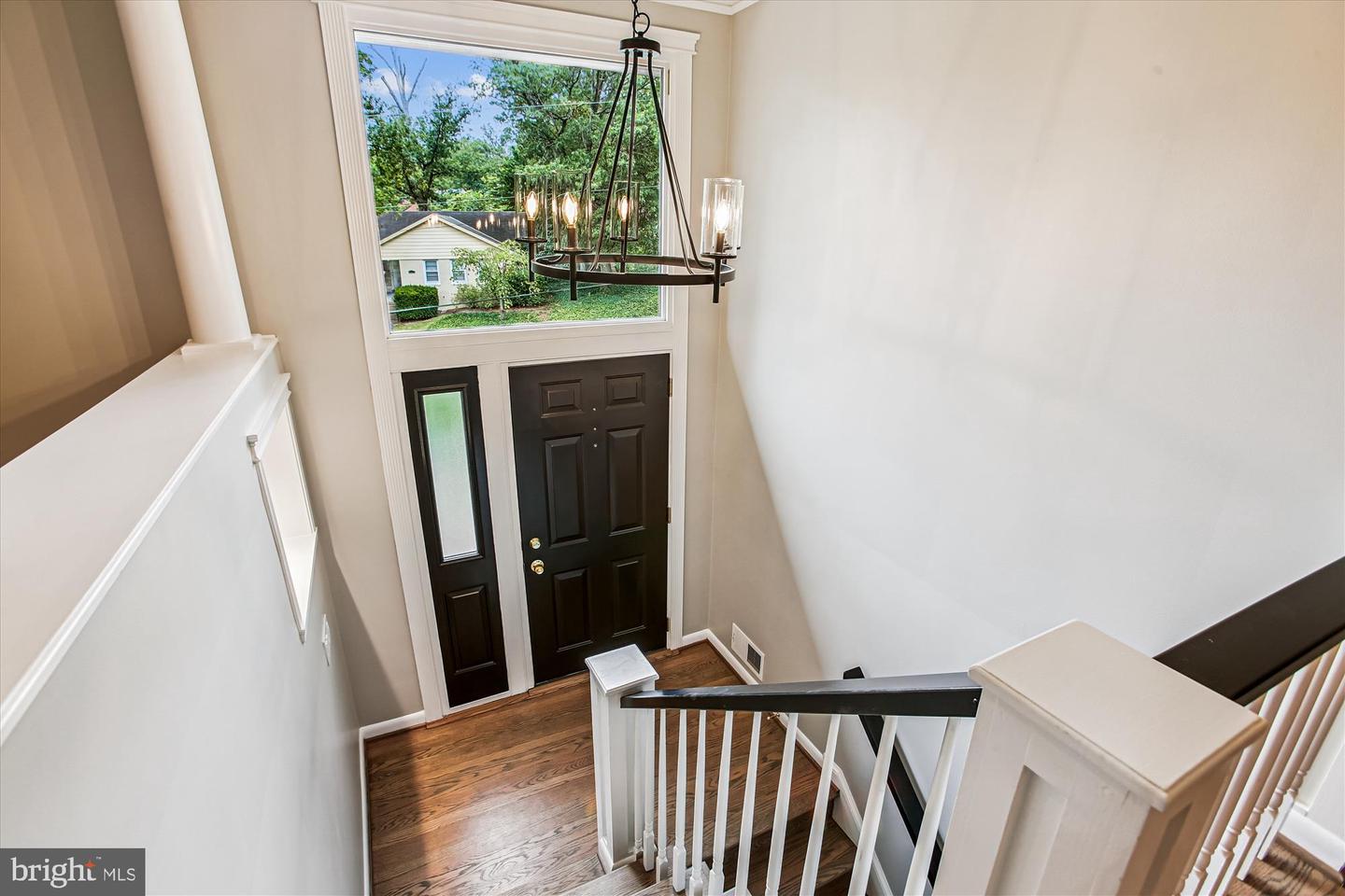 2322 S PIERCE ST S, ARLINGTON, Virginia 22202, 5 Bedrooms Bedrooms, ,3 BathroomsBathrooms,Residential,For sale,2322 S PIERCE ST S,VAAR2062738 MLS # VAAR2062738